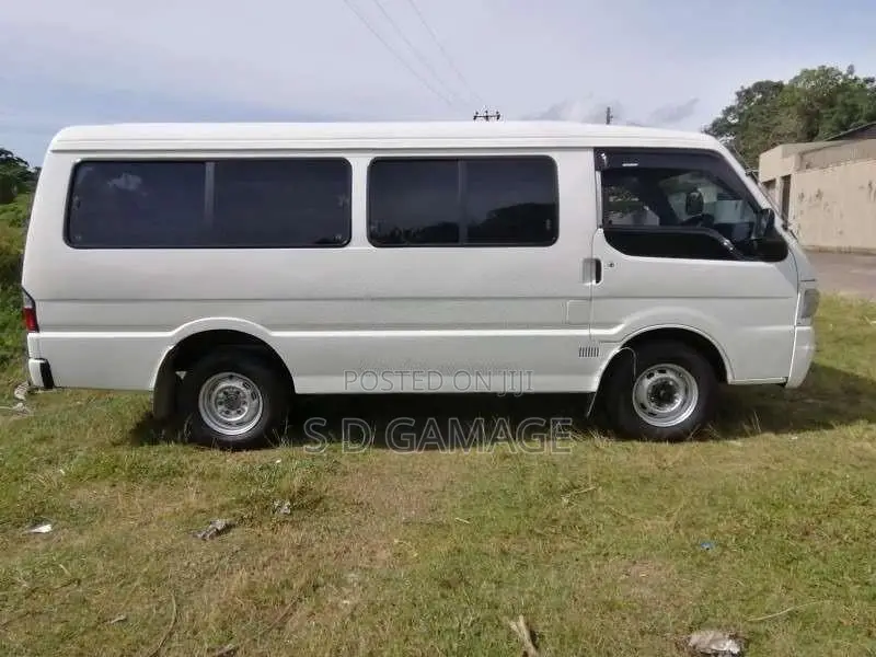 Mazda Brawny 1996 Van (Used)