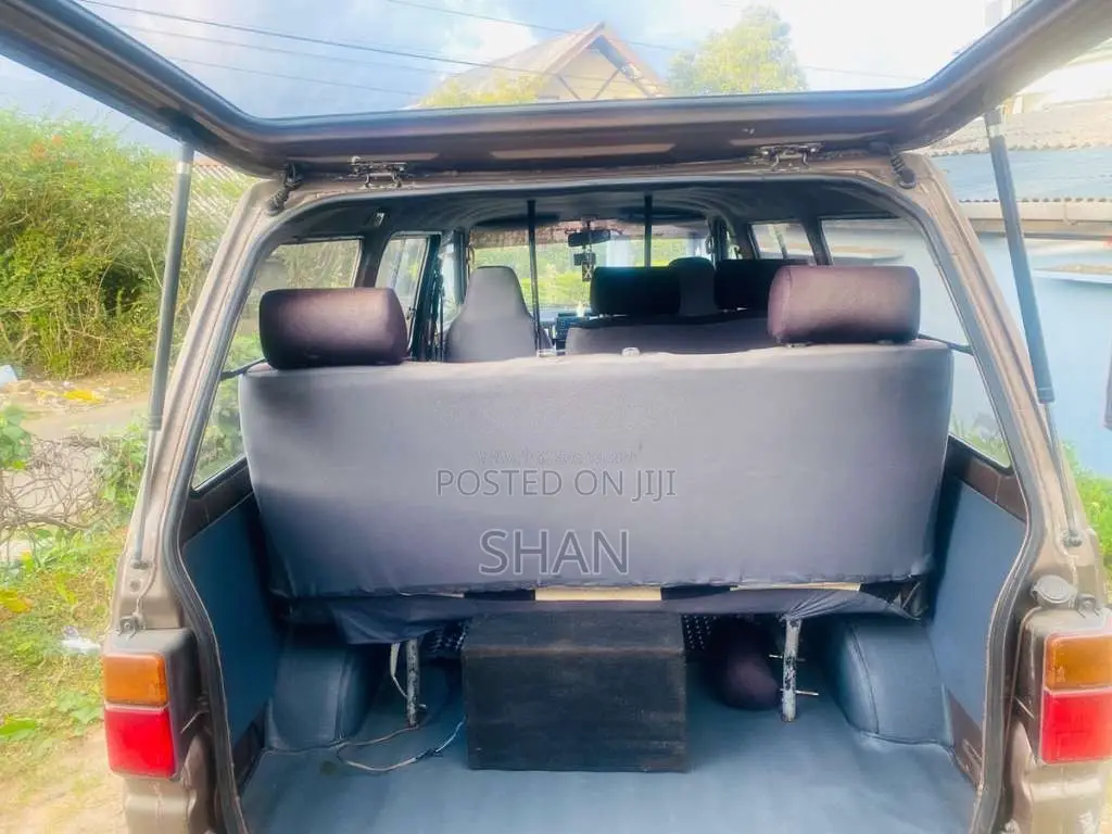 Toyota LiteAce 1989 Van (Used)