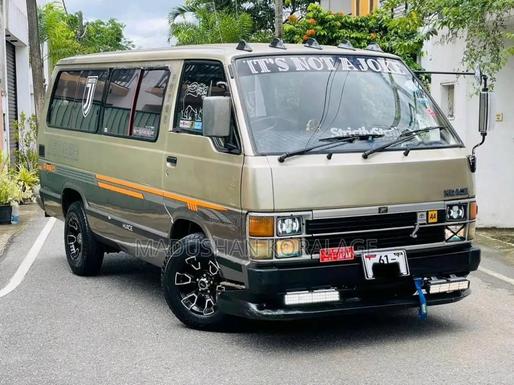 Toyota Shell 1991 Van (Used)