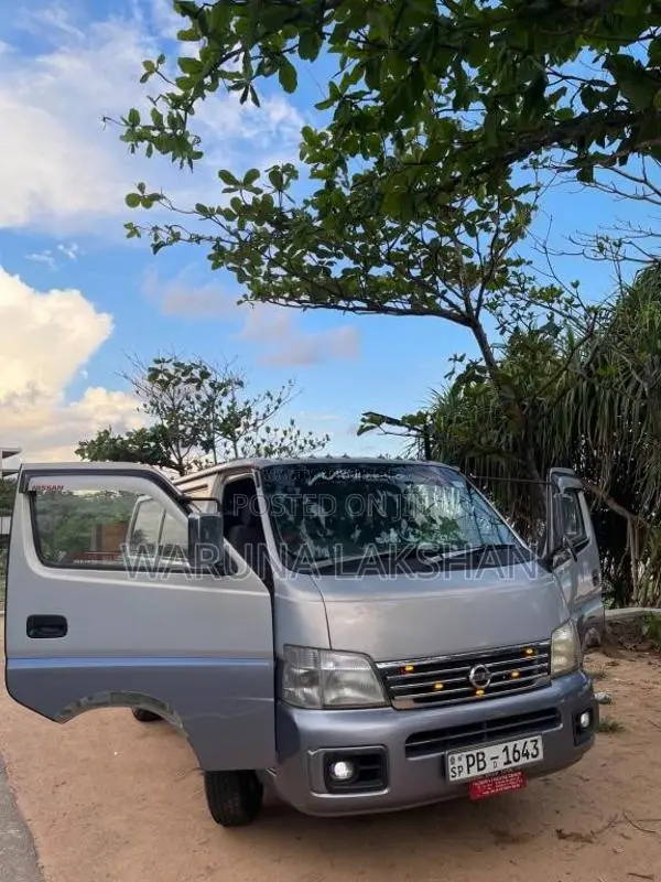 Nissan Caravan E25 2006 Van (Used)