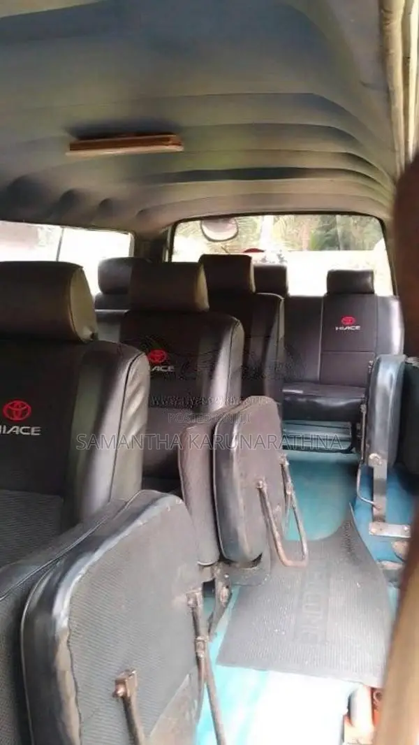 Toyota Shell 61 1988 Van (Used)