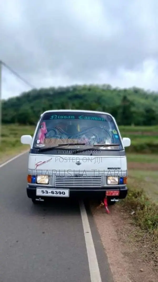 Nissan Caravan 1988 Van Brand New