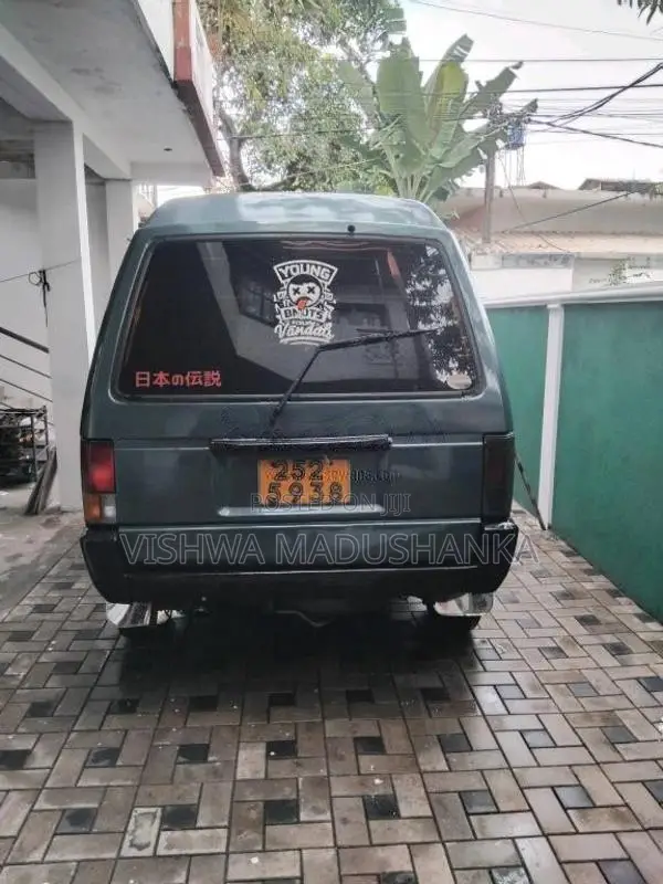 Nissan Vanette LD20 1993 Van (Used)