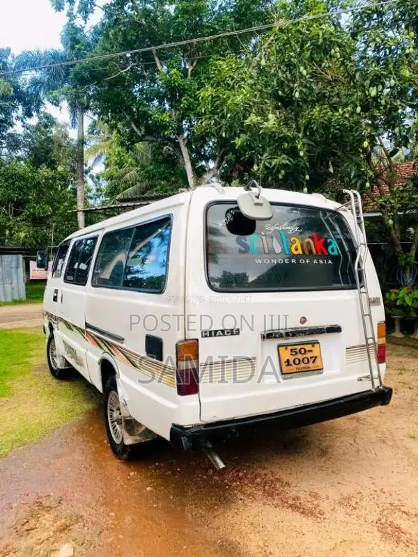 Toyota LH30 1981 Van (Used)