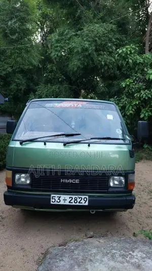 Toyota HIACE 1989 Van (Used)