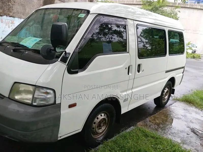 Mitsubishi Vanette 2012 Van (Used)