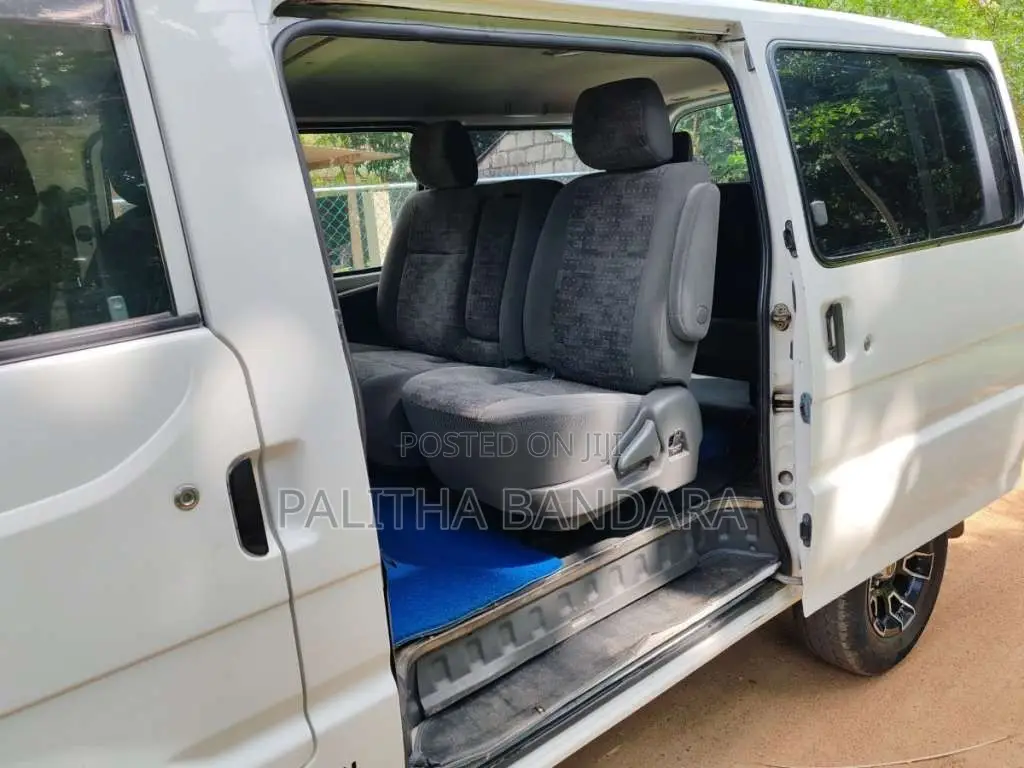 Nissan Vanette 2010 Van (Used)