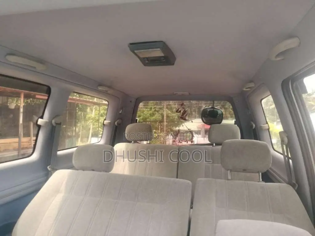 Toyota Townace Noah 1999 Van (Used)
