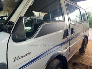 Nissan Vanette 1994 Van (Used)