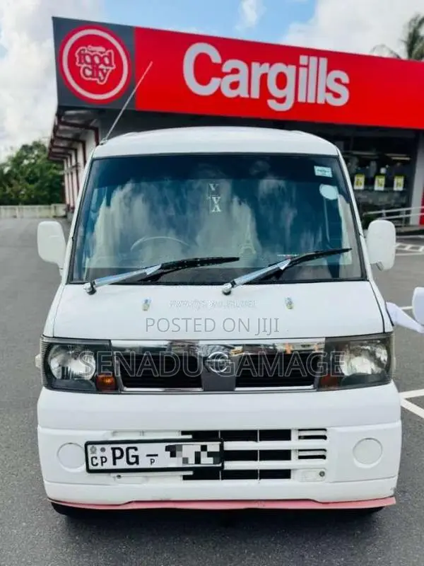 Nissan Clipper 2017 Van (Used)