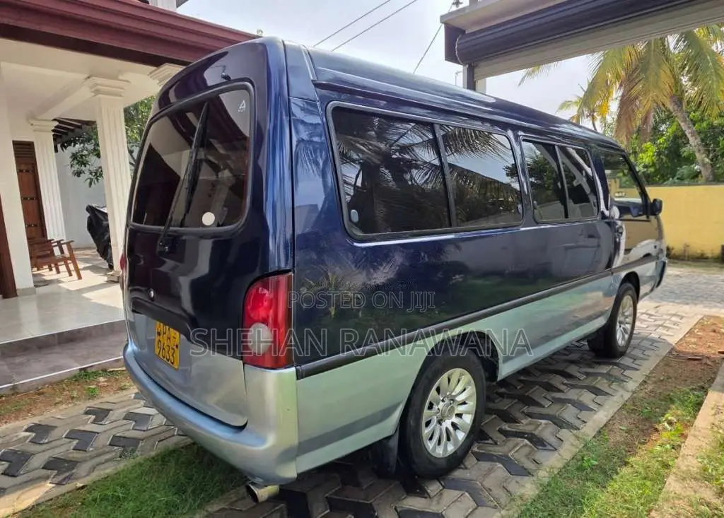 Hyundai H100 2001 Van (Used)