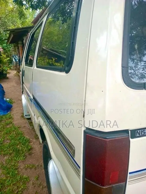 Nissan Vanette 1986 Van (Used)