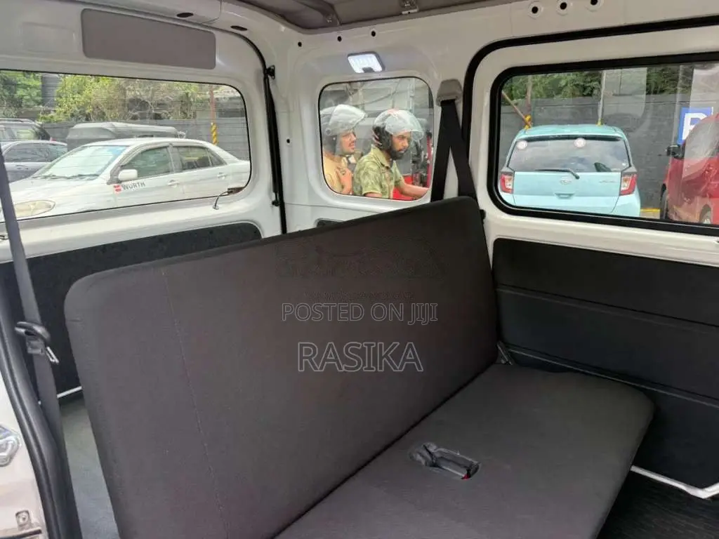 Daihatsu Hijet 2024 Van Unregistered (Recondition)