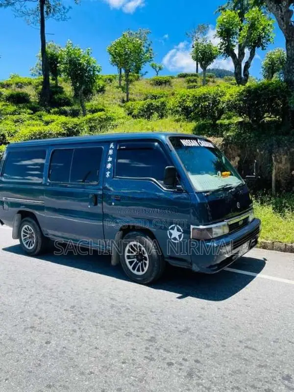 Nissan Caravan 1981 Van (Used)