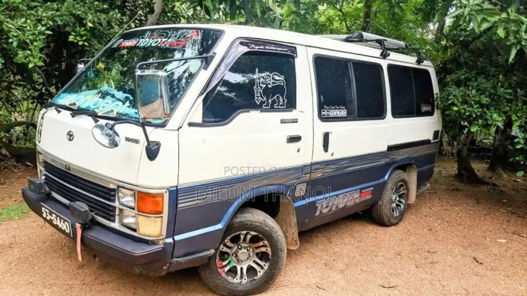 Toyota Shell 1988 Van (Used)