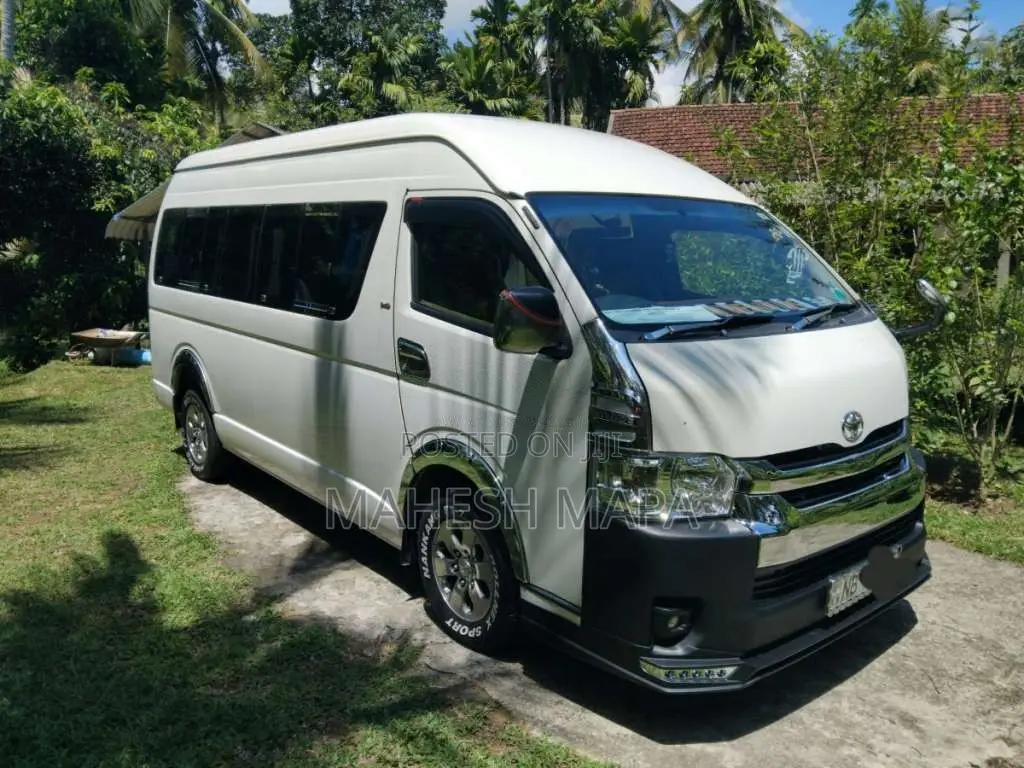 Toyota KDH 222 Hiace 2007 Van (Used)