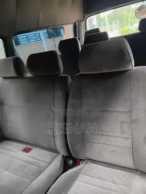 Toyota Dolphin High Roof 2008 Van (Used)