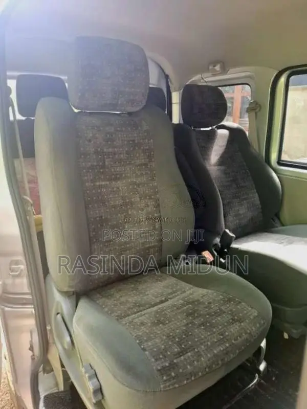 Suzuki Every PAHigh Roof 2018 Van (Used)