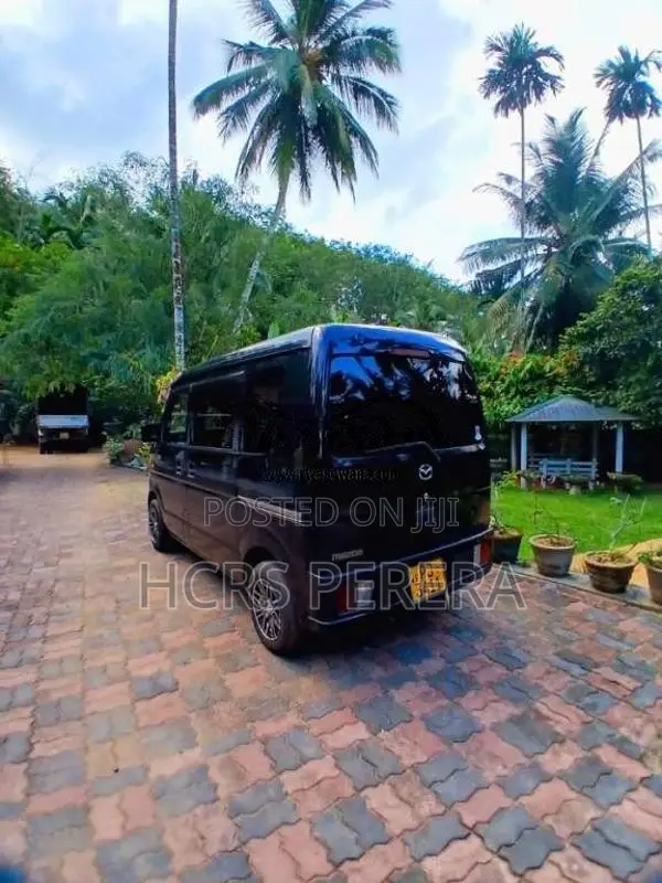 Mazda Scrum 2016 Van (Used)