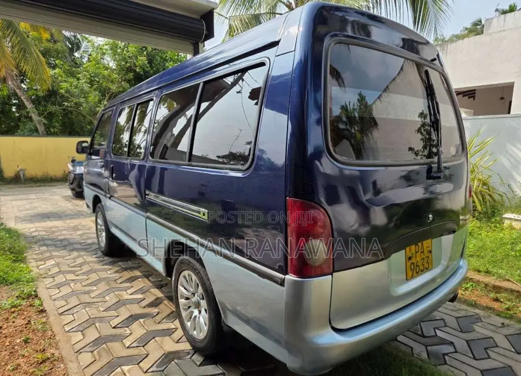 Hyundai H100 2001 Van (Used)