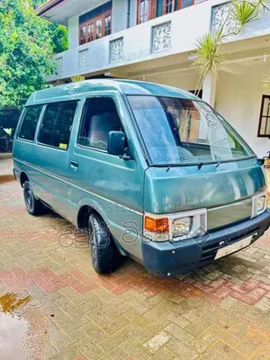 Nissan Vanette 1992 Van (Used)