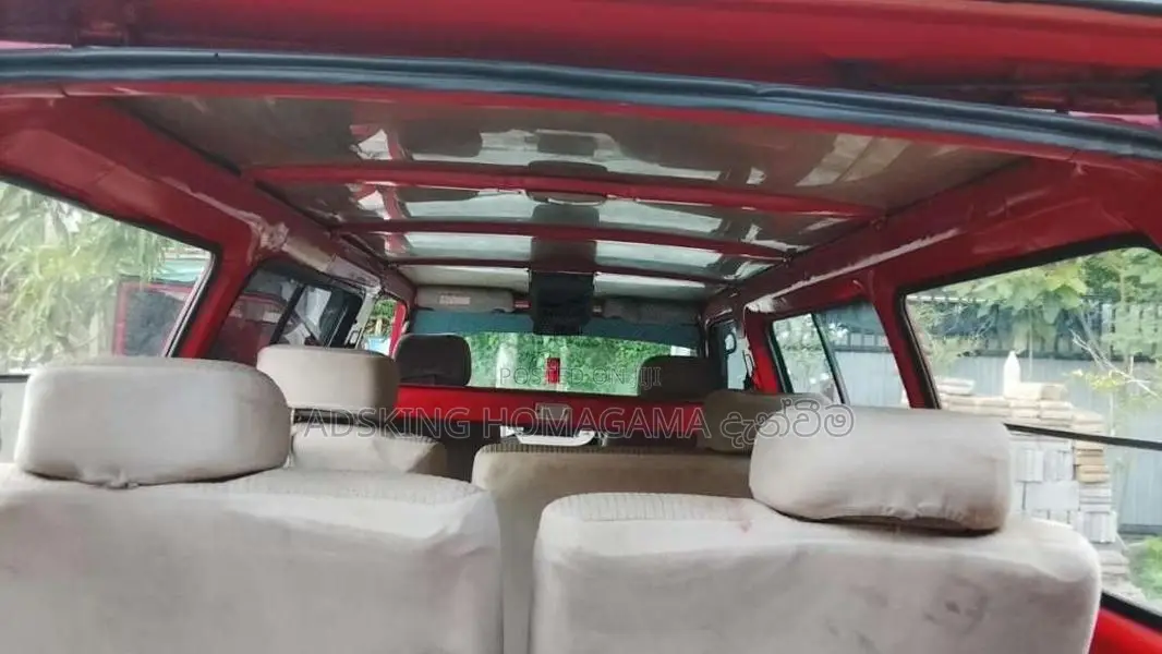 Toyota TownAce 1984 Van (Used)