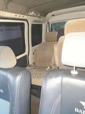 Daihatsu Hijet Cargo 2010 Van (Used)