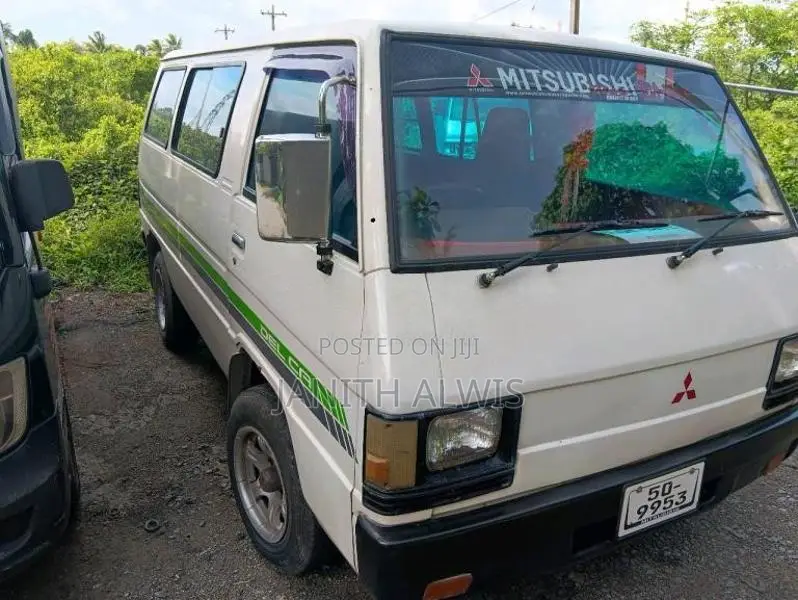 Mitsubishi L300 1984 Van (Used)