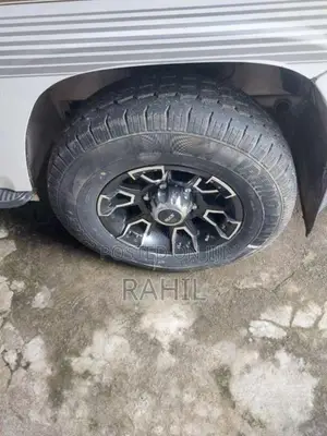 Nissan Caravan 1993 Van (Used)