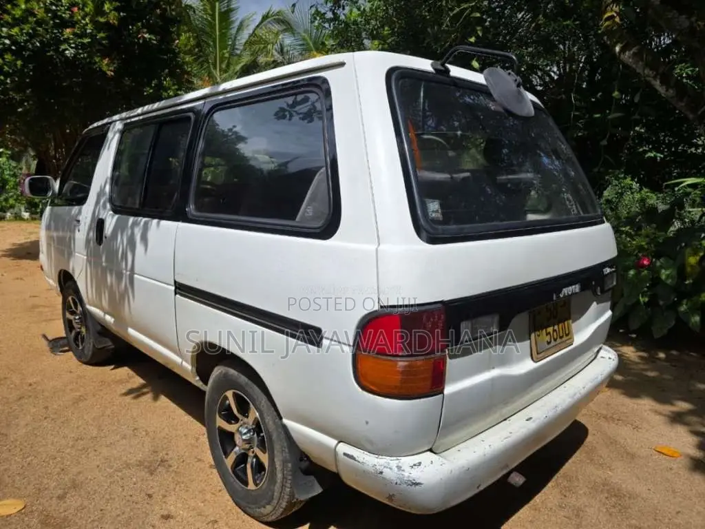 Toyota TownAce 1996 Van Brand New