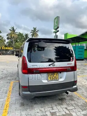 Nissan C24 2001 Van (Used)