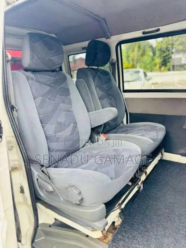 Nissan Clipper 2017 Van (Used)
