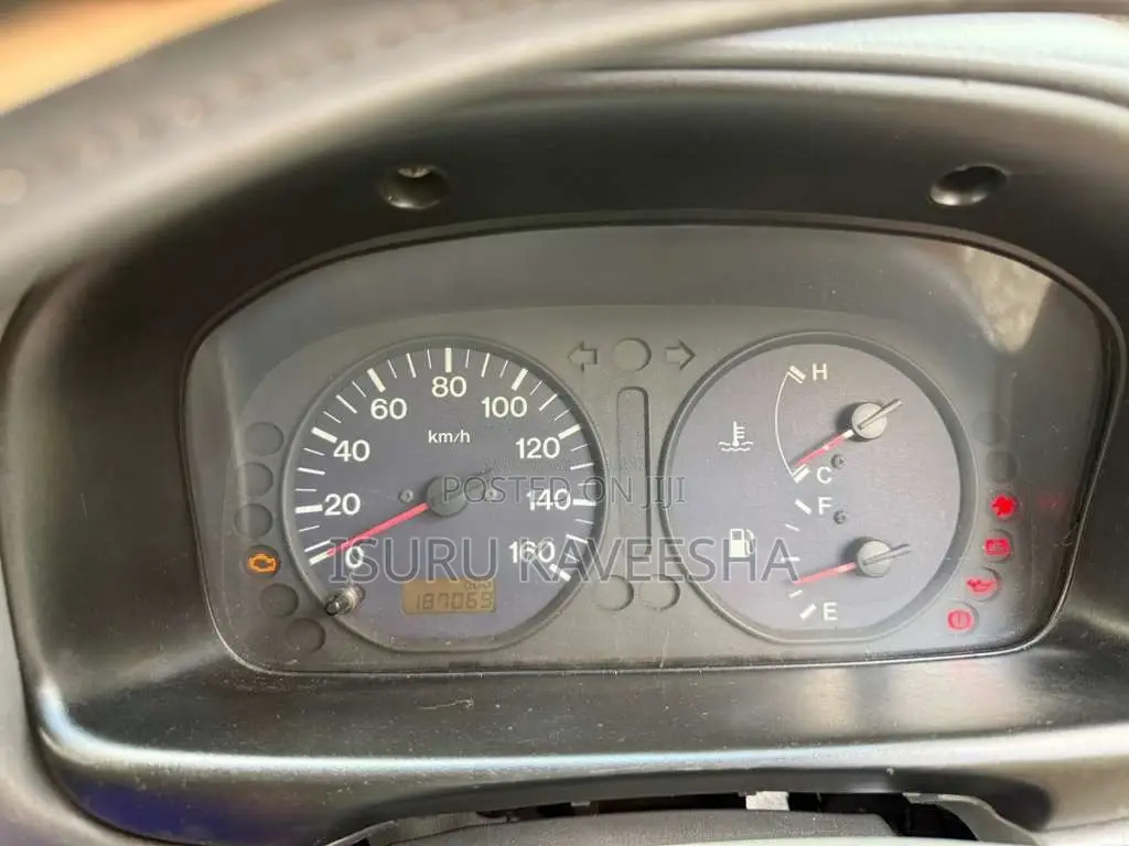 Mazda Bongo 2004 Van (Used)