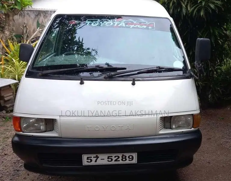 Toyota CR27 1989 Van (Used)