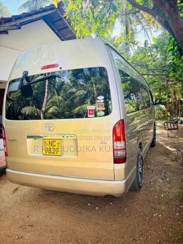 Toyota Kdh223b Hiace 2017 Van (Used)
