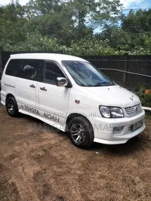 Toyota TownAce 2002 Van (Used)