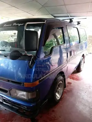 Isuzu Fargo 1994 Van (Used)