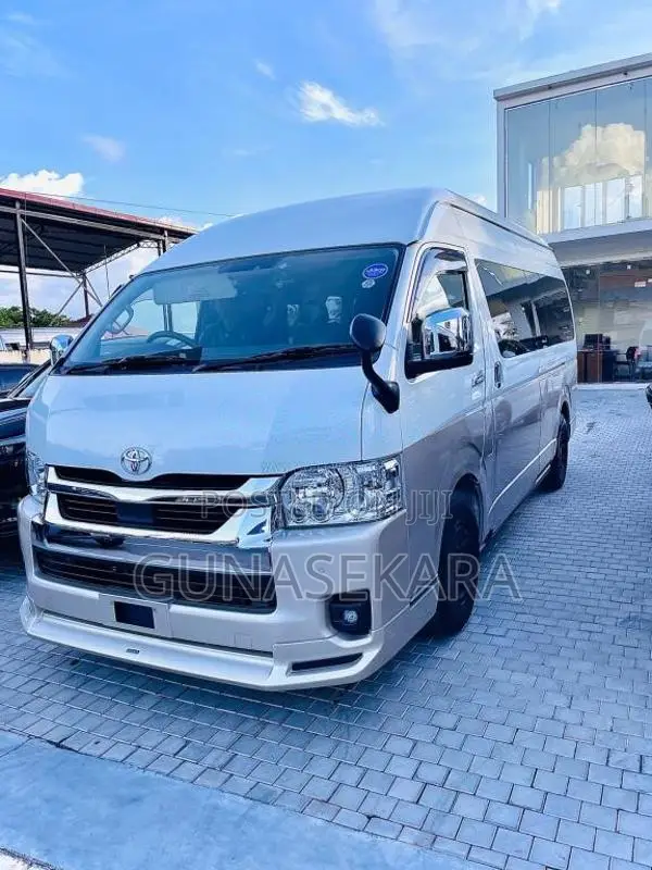 Toyota Hiace Kdh Gdh223 2023 Van Unregistered (Recondition)
