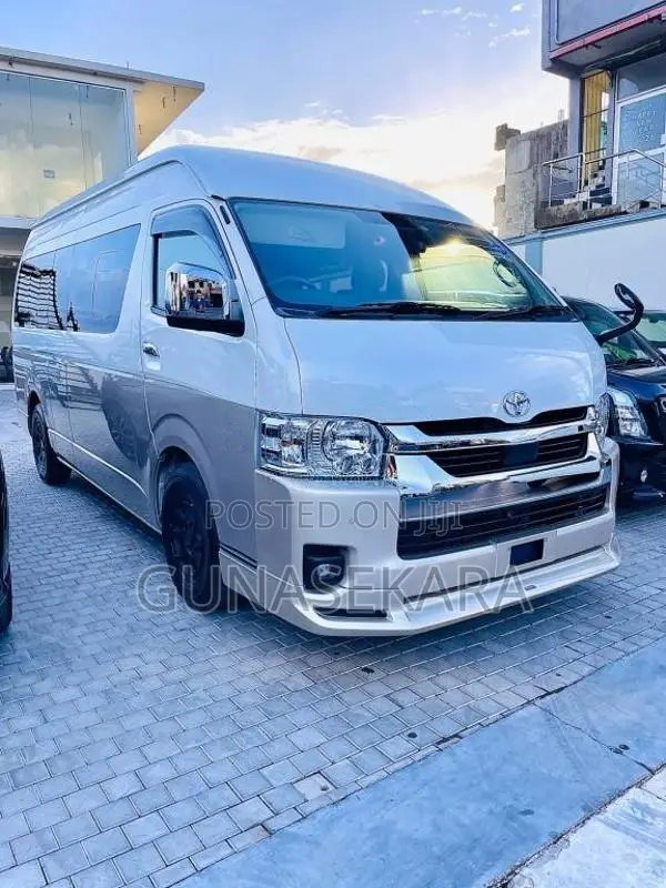 Toyota Hiace Kdh Gdh223 2023 Van Unregistered (Recondition)