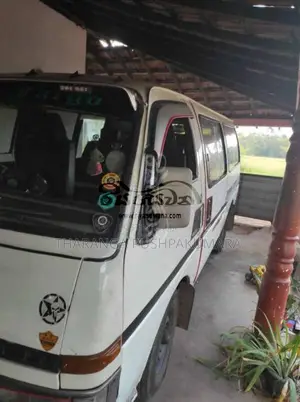 Isuzu Fargo 1985 Van (Used)