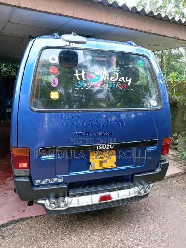 Isuzu Fargo 1994 Van (Used)