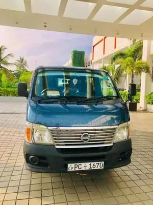 Nissan E25 2012 Van (Used)
