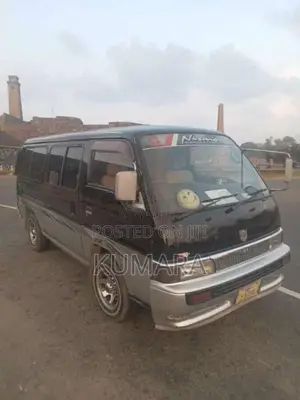 Nissan Caravan 1994 Van (Used)