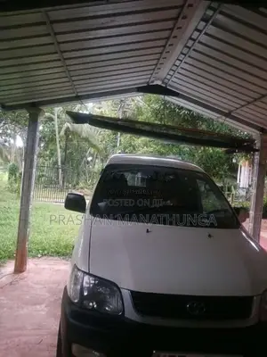 Toyota Noah 2002 Van (Used)