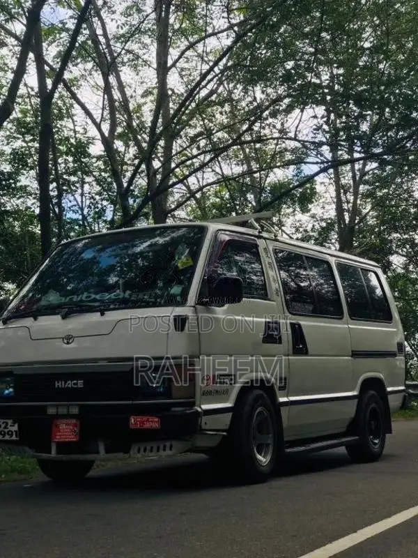 Toyota Hiace 1987 Van (Used)