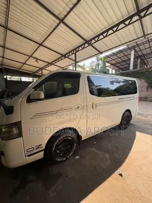 Nissan Caravan E26 2015 Van (Used)