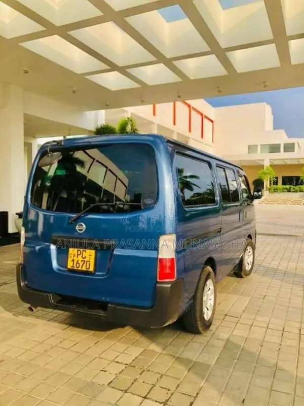 Nissan E25 2012 Van (Used)
