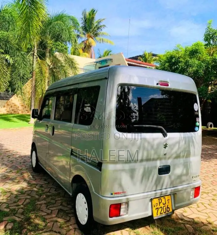 Suzuki Every DA17 2016 Van (Used)