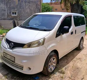 Nissan NV200 2009 Van (Used)