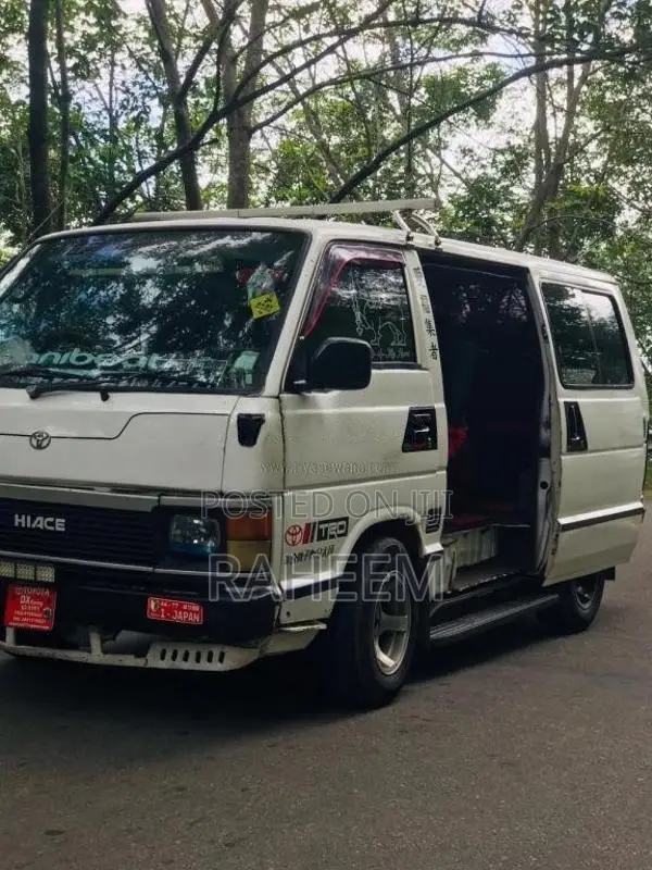 Toyota Hiace 1987 Van (Used)